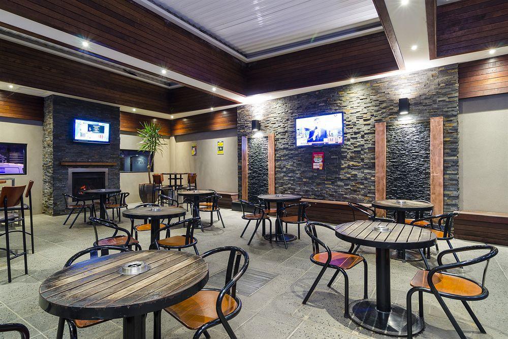Quality Hotel Taylors Lakes Екстериор снимка