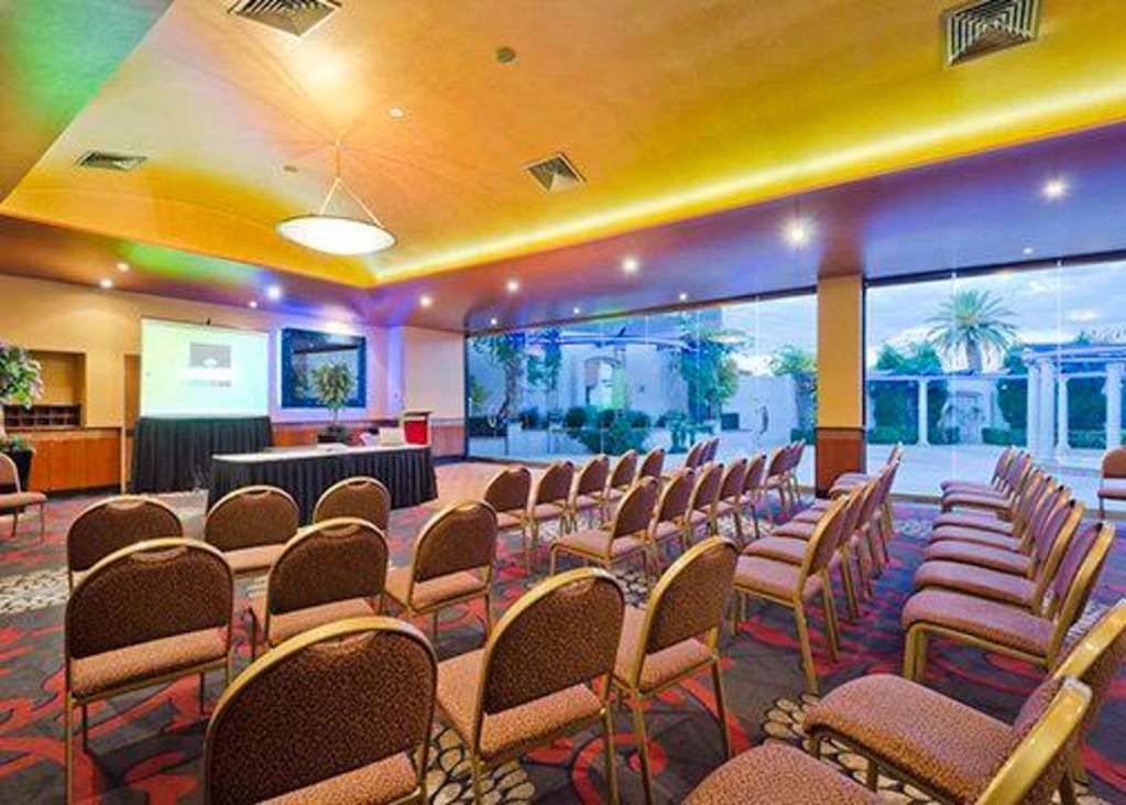 Quality Hotel Taylors Lakes Съоръжения снимка